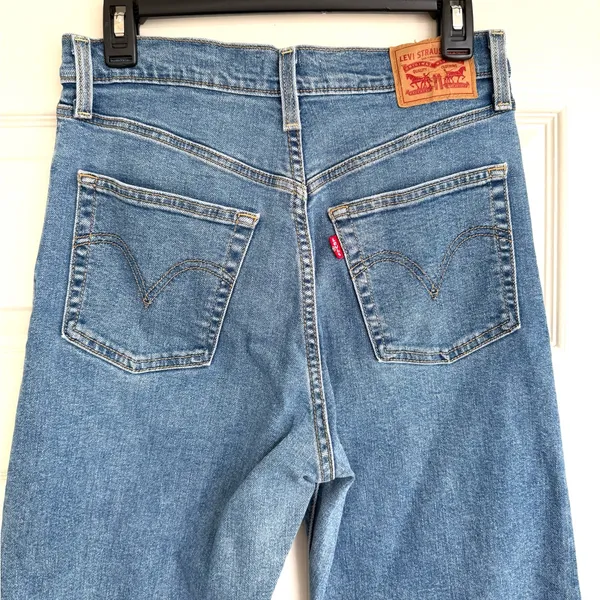 Levi’s Ribcage‎ Straight Ankle High Waist Jeans Size 29 - Image 5
