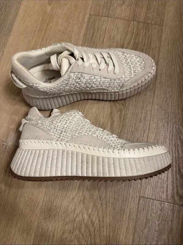 Universal Threads Neutral Woven Lace-Up Sneakers - Image 2