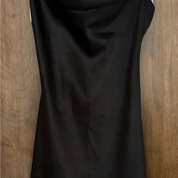 Threads & States black satin spaghetti straps cowl neck slip dress, size S party - Image 7