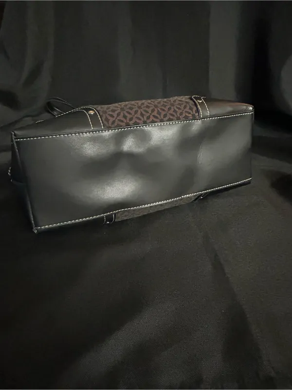 Relic Women’s Classic Brown Patterned Shoulder Bag & Black Trim - Image 7