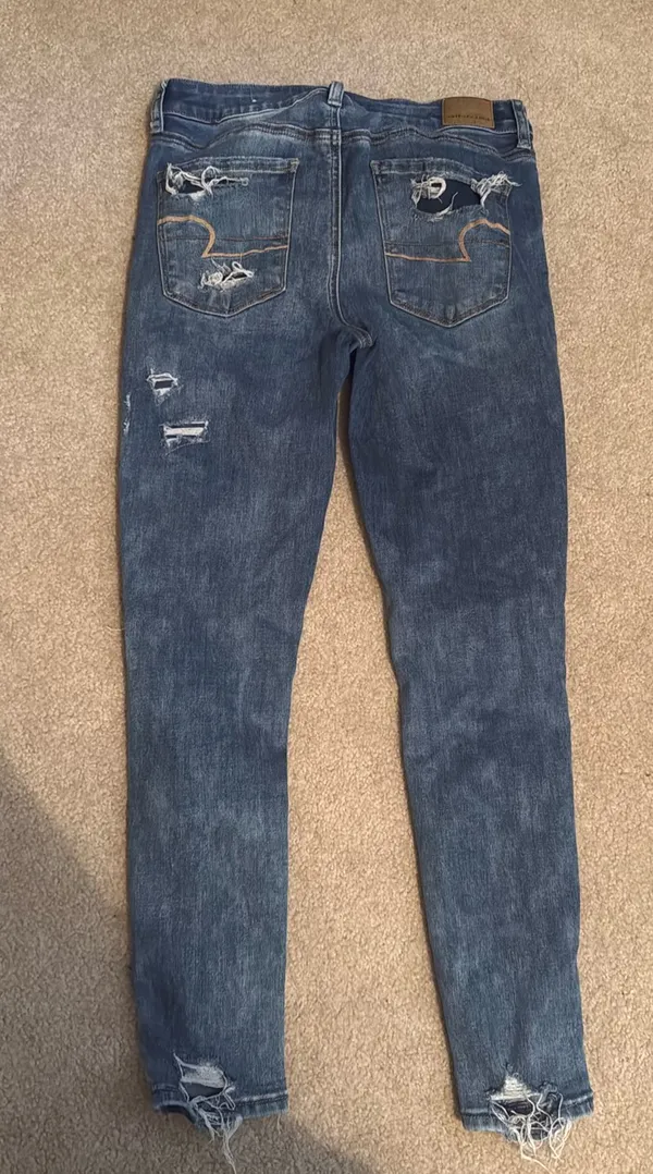 American Eagle Jeans - Image 2