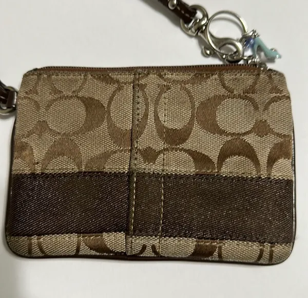 Coach Small Wristlet, Signature C Wristlet with Silver Metal - Image 2