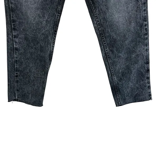 Zara High Rise Straight Acid Wash Jeans Black Grunge Raw Hem Size 4 - Image 4