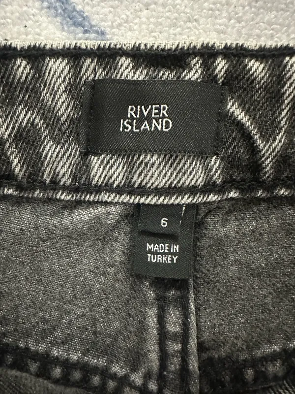 Black jeans Size 6 - Image 2