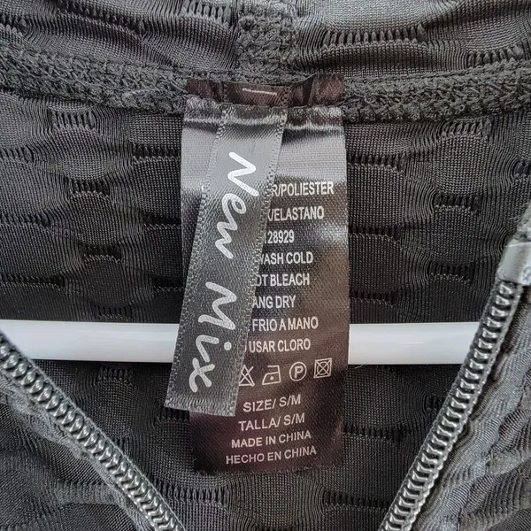 New Mix L/S Full Zip Activewear Hooded Jacket Women's Small Black Textured - Image 4