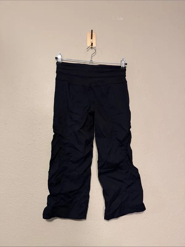Lululemon Y2K Dance Studio Crop Pants Black Size 2 - Image 6