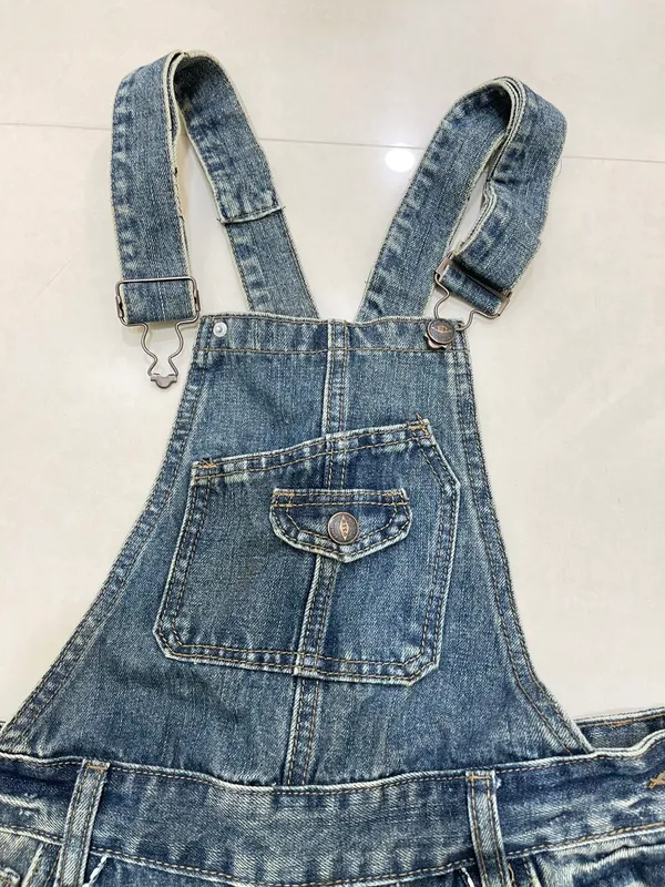 International Premium Jeans Levi's Styled womens Premium Vintage Overalls Blue Medium 100%cotton. - Image 3