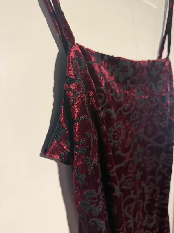Susan Bristol Y2K velvet burnout cowl neck dress - Image 4