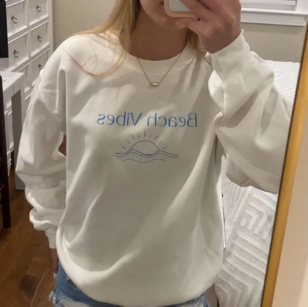 Beach Vibes Sweatshirt White - Image 2