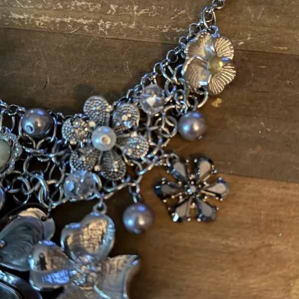 Ny Collection silver tone floral charms statement bib necklace - Image 5