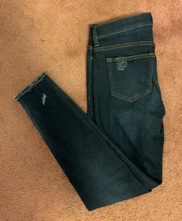 Sneak Peak Jeans - Image 3