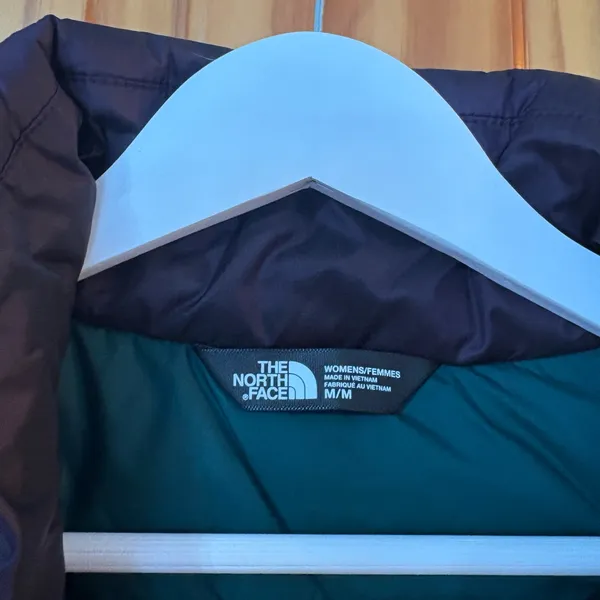 The North Face Size Medium 550-Filled Purple Vest - Image 5