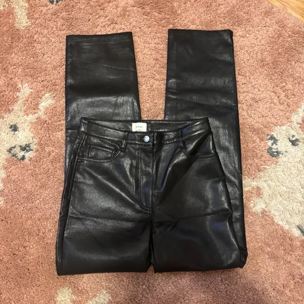 Aritzia Wilfred Womens Sz 4 The Melina Pant Vegan Leather Black #81518 HighWaist - Image 2