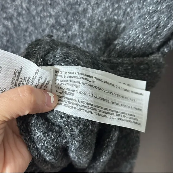 Hollister Women Pullover Knit Gray‎ v-neck sweater Size XS - Image 5