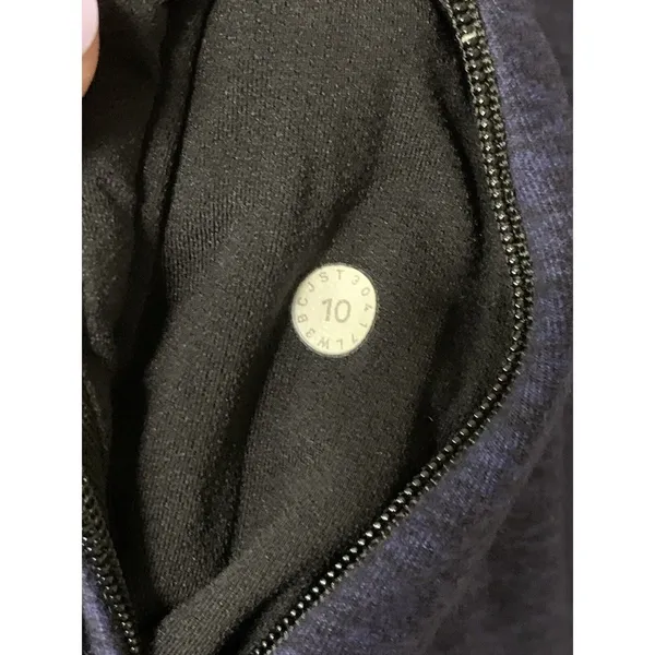 Lululemon Runderful Long Sleeve Top - Heathery Storm Grape / Size 10 - Image 3
