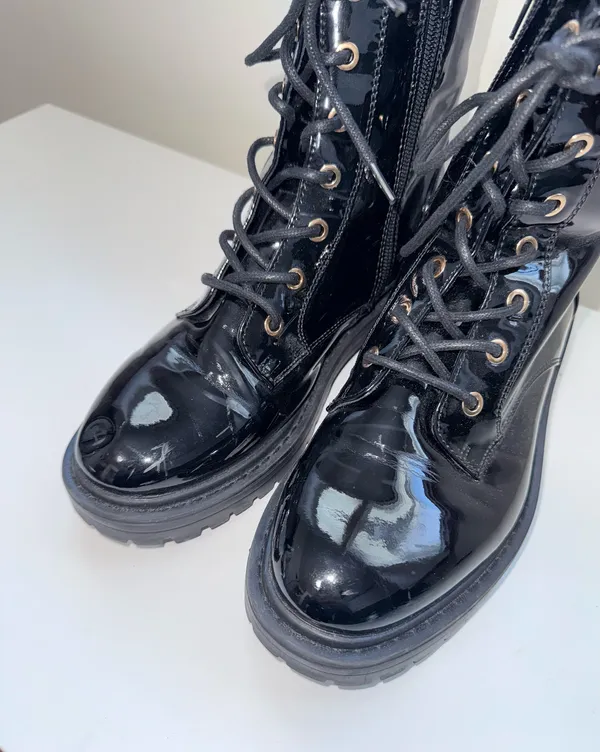 Maurices Harley Combat Boots Faux Patent Leather Lace-up Moto - Image 4