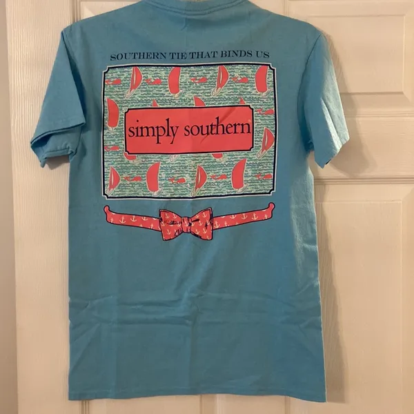 Simply Southern Shirt size S excellent condition length 26” bust 30” - Image 4