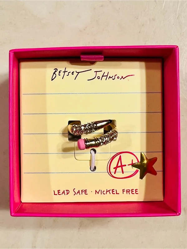 BETSEY JOHNSON Gold Plated Pave Crystal Pencil Wrap Band Ring Gift Box Size 7.5 - Image 5
