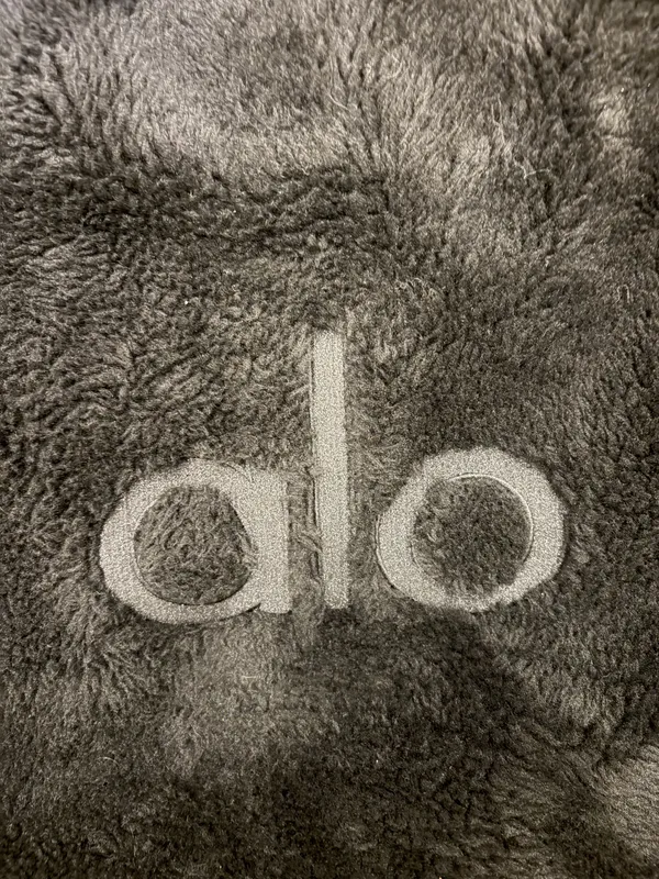 Alo Yoga Foxy Sherpa Tote - Image 4