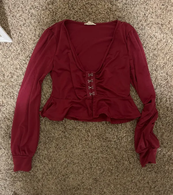 LA Hearts Long Sleeve Crop Top - Image 2