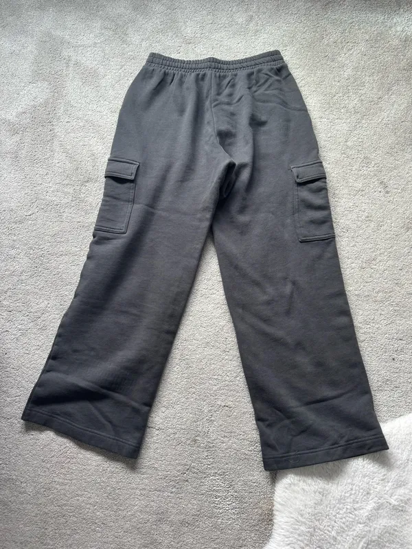 Old Navy Sweatpants Grey Wide-Leg - Image 4