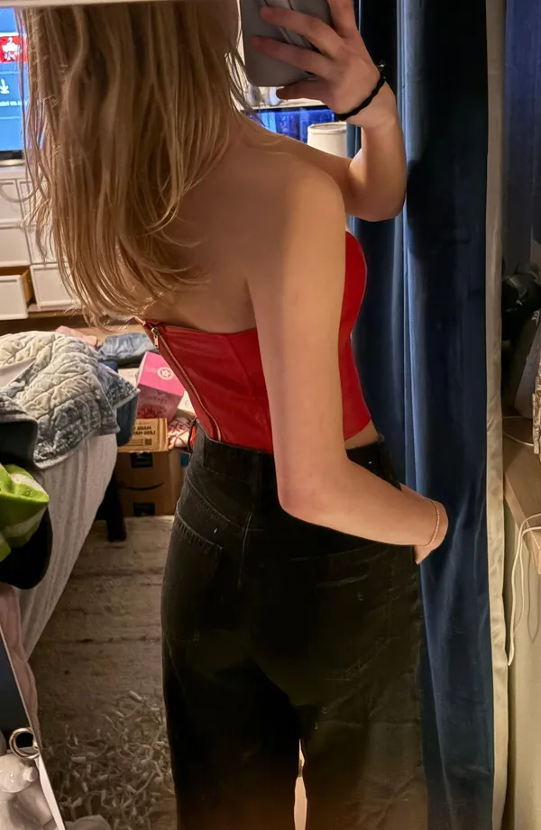 Outfitters Straight Leg Jeans - Image 3