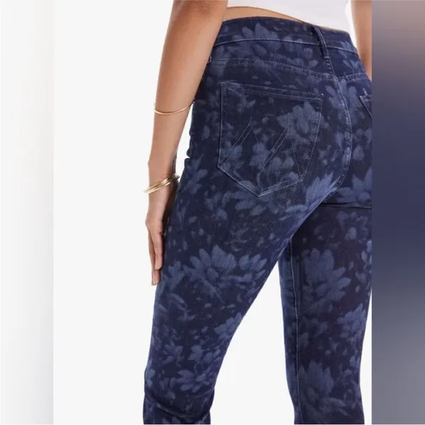 Mother Dazzler Hover High Rise Straight Leg Jeans in Depth of Field - Image 3
