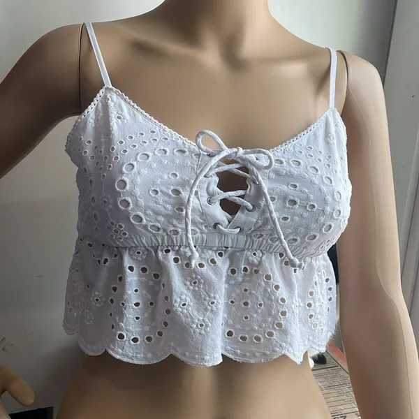 Aerie Eyelet Lace Crop Top Sz XS - Image 2
