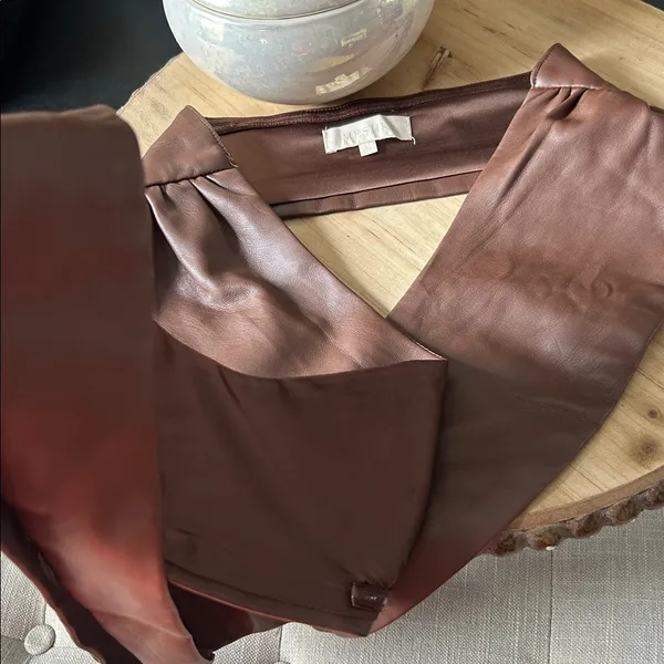 Meshski Brown Faux Leather Tie Front Strapless Bandeau Top Size Medium - Image 4