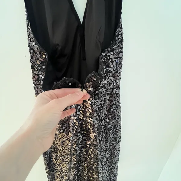 SHO by Tadashi Shoji Sleeveless Black‎ Sequin Halter Dress Size M - Image 6