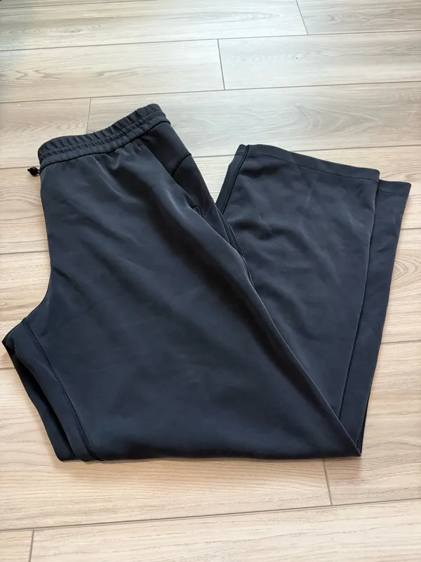 Lululemon Softstreme High-Rise Pant - Black - Image 4