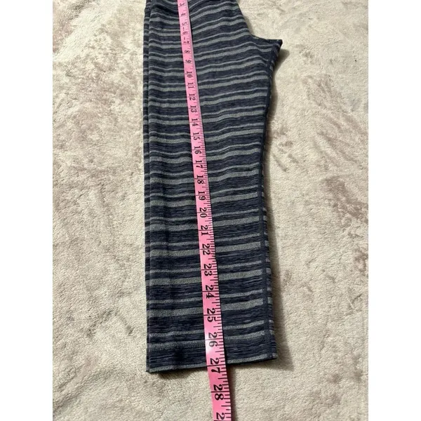 Lululemon Women's Wunder Under Crop III Space‎ Dye Twist Sapphire Blue Size 6 - Image 9