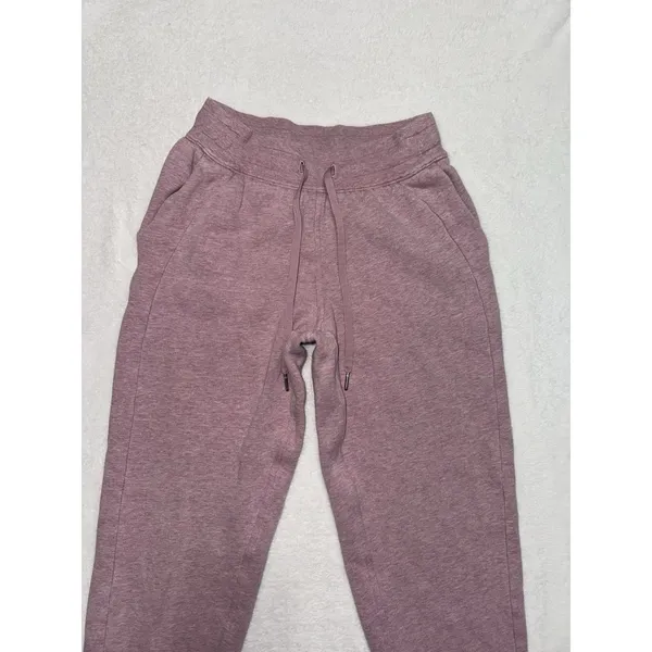 Lululemon Women's Scuba Jogger Heathered Pink High Rise Pockets Size 4 - Image 2