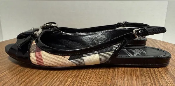 Burberry Novacheck Plaid Canvas Patent Leather Slingback - Image 3