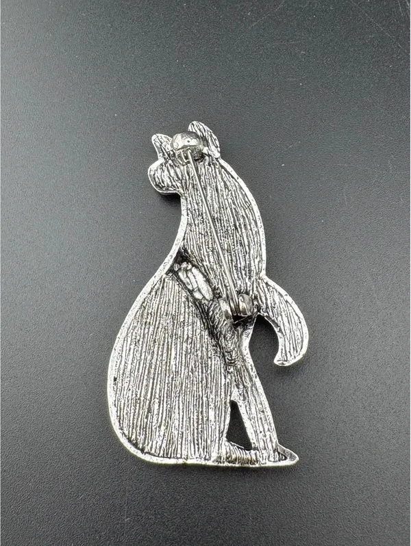 Intricately Designed Silver - Image 4