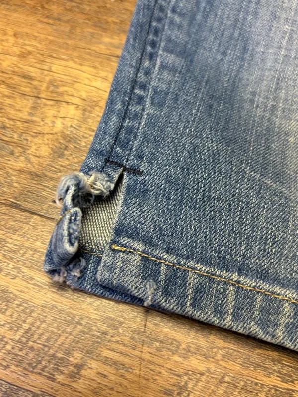 Vintage Y2K American Eagle Low Rise Bermuda Denim Jean Shorts Womens 14 Distress - Image 3