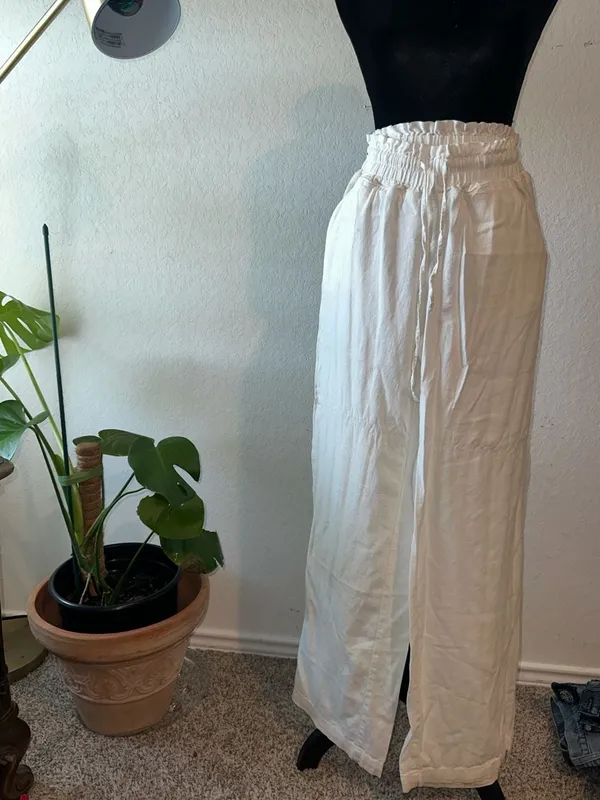Happily Grey White Paperbag Waist Drawstring Wide-Leg Linen-Blend Pants - Image 3