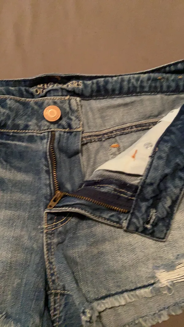 American Eagle Distressed Jean Shorts - Image 4