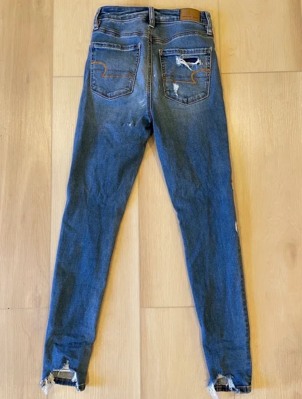 American Eagle super high rise jegging size 2 - Image 3