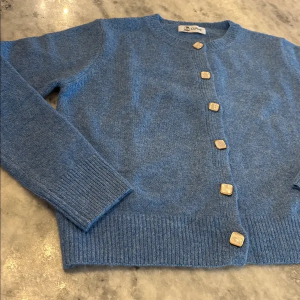 Cupshe Cardigan with Gold & Pearlized Buttons - Image 4