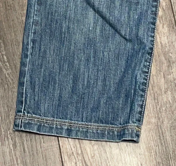 Tommy Hilfiger retro jean capris size 4 - Image 5