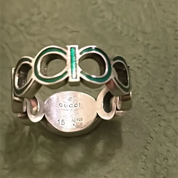 Gucci Unisex Sterling Silver Interlocking GG Logo Ring - Image 4