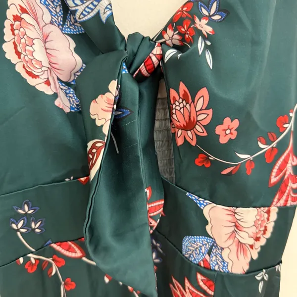 Women’s Floral Green Dress Size Small - Image 4