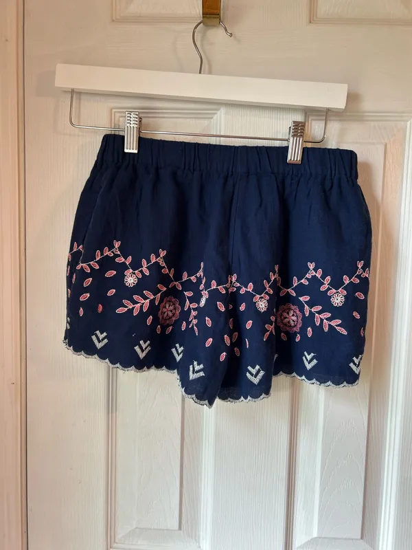 Red Camel Shorts - Image 2