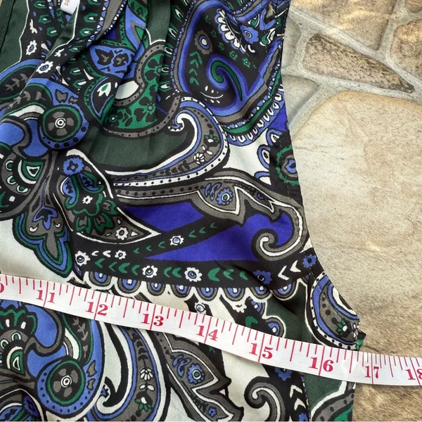 Laundry By Shelli Segal Paisley blouse Top - Blue and Black size 6 - Image 9