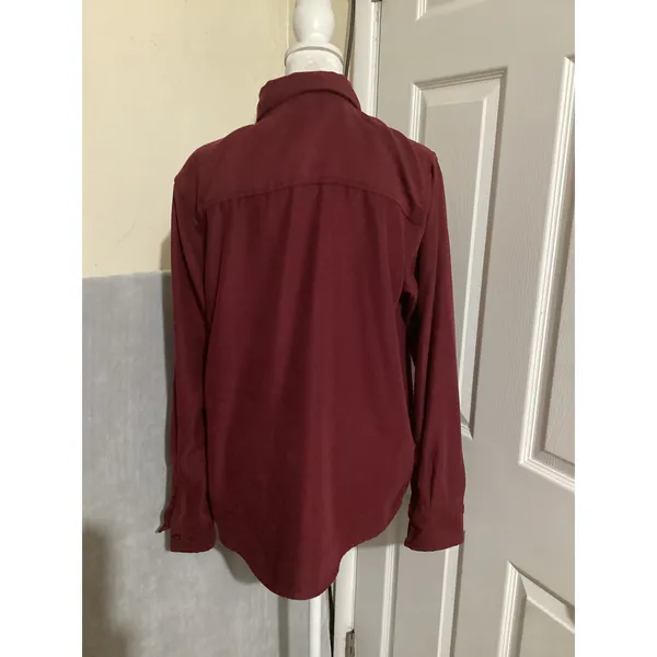 Disney Tigger Show Off Embroidered Burgundy Button Up Shirt Women's Medium - Image 4