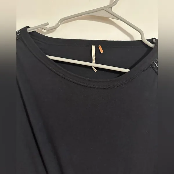 Free People embellished penny black long sleeve sheer sleeve detail top tee - Image 5