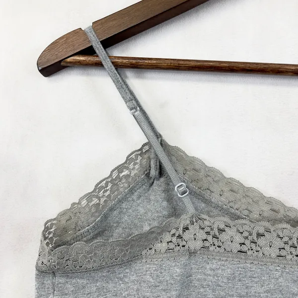 Merona Cami Tank Top Womens Medium Lace Stretch Minimal Y2K Retro Indie Layering - Image 6
