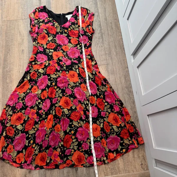 100% Silk Floral‎ Midi Dress Pink Red Black Size 14 Derby Rose Cottage Romantic - Image 4