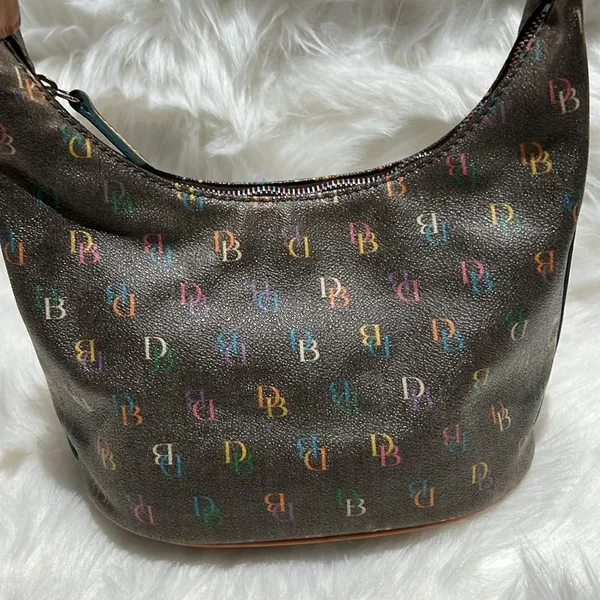 Authentic Dooney & Bourke Vintage Rainbow Handbag Adjustable leather strap A27‎ - Image 2